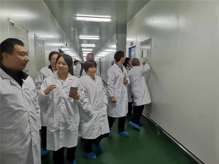 1751616742971765 1751616742971765.jpg